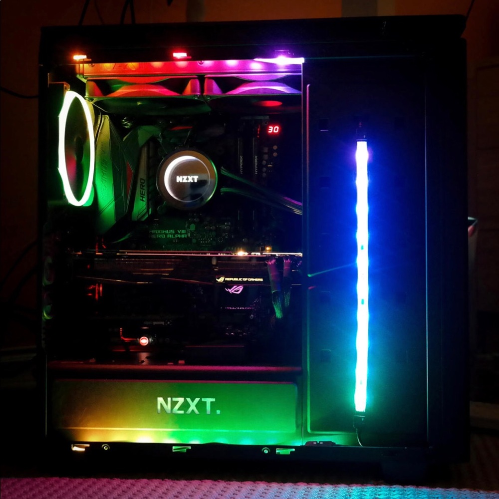 Gaming Pc :/ read the description